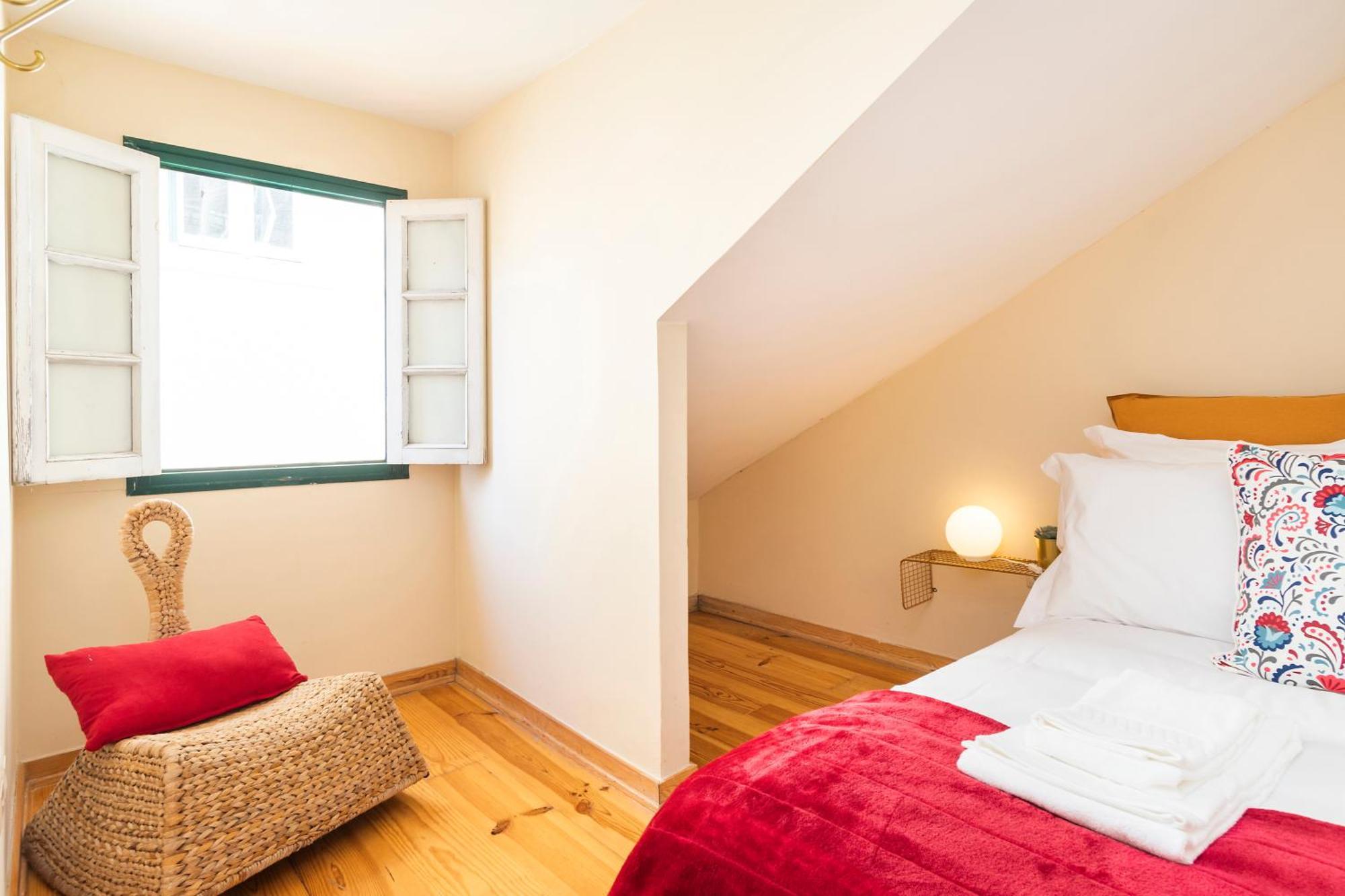 Budget 1 Bed Down Town Lisboa Екстериор снимка
