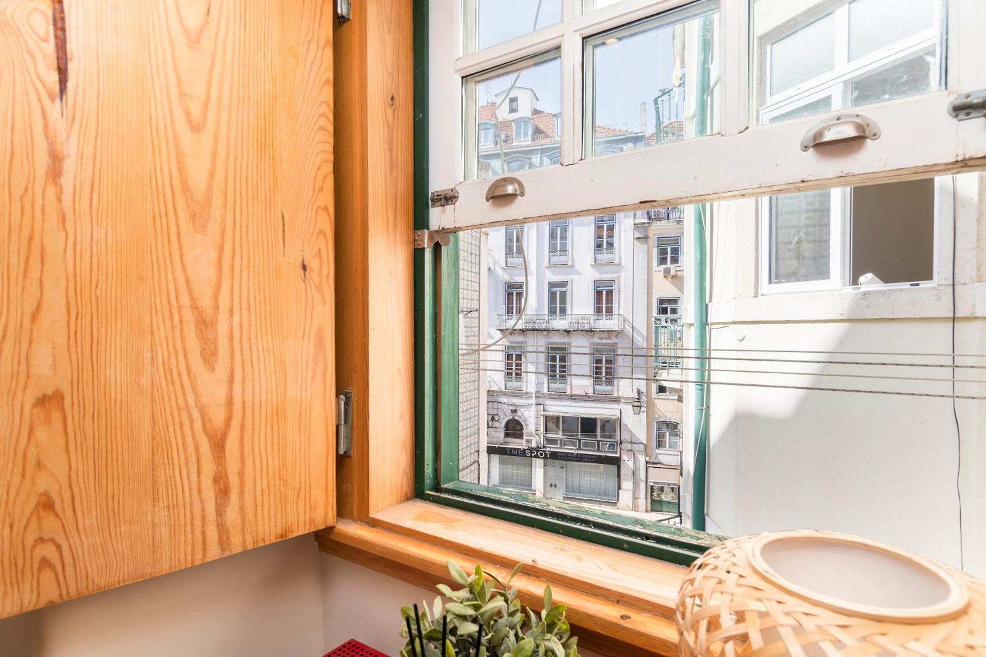Budget 1 Bed Down Town Lisboa Екстериор снимка