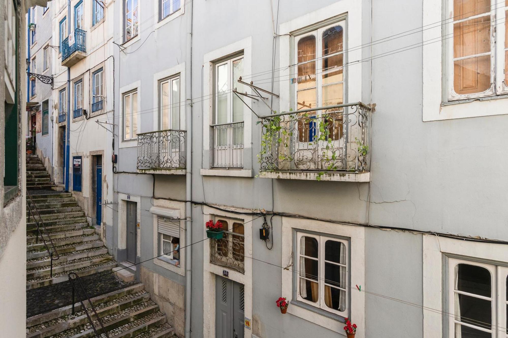 Budget 1 Bed Down Town Lisboa Екстериор снимка